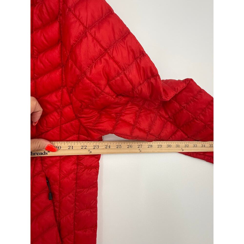 The North Face ThermoBall Insulated Jacket Men’s Large Red Full Zip Packable - Picture 8 of 9
